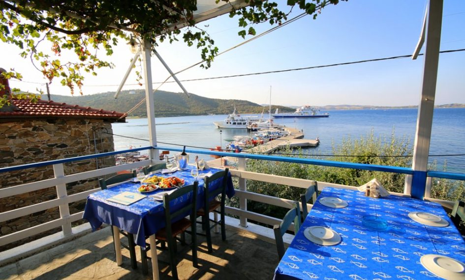 Taverna Anemotrata din Ammouliani - Ammouliani